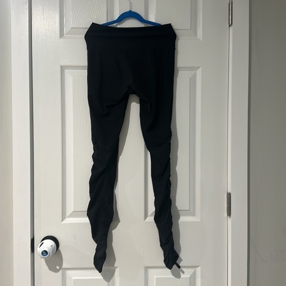 Fabletics Mixed Media Black Legging - Picture 6 of 9